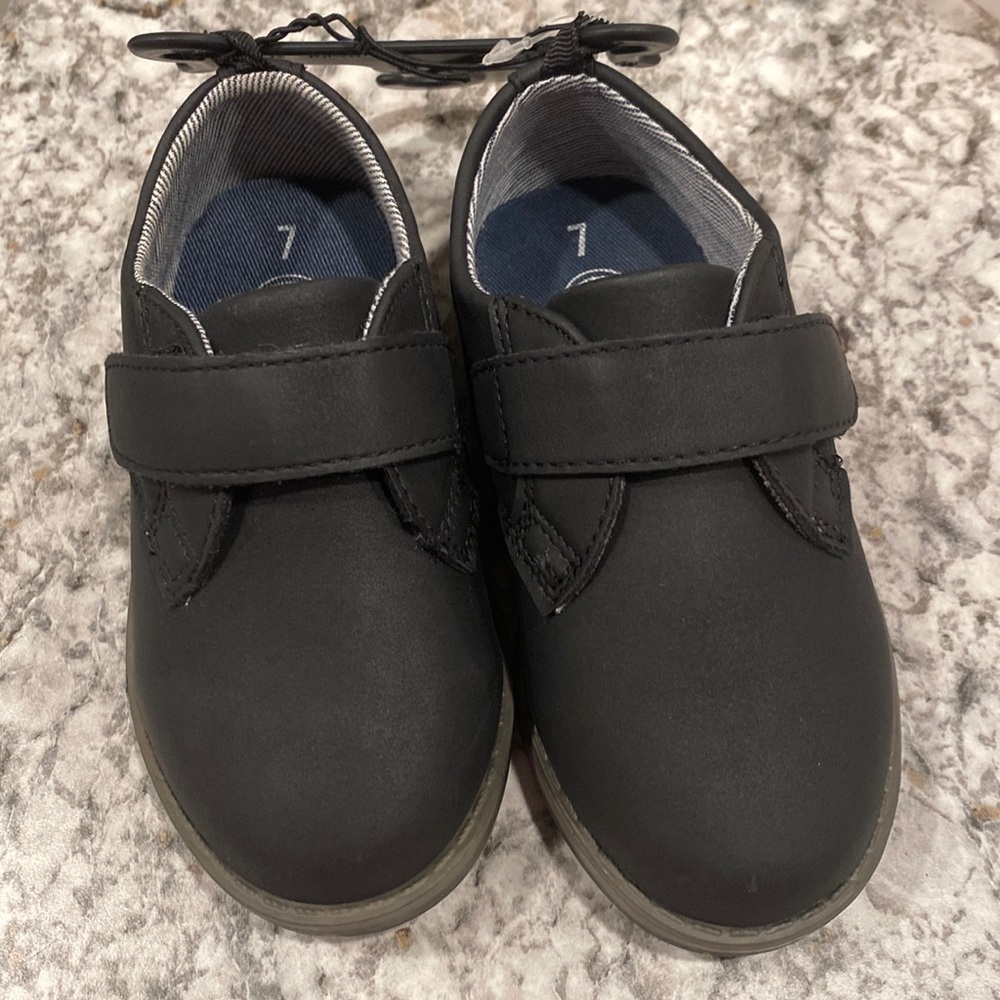 Toddler dress shoes